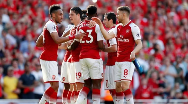 世体：针对国家德比中对巴萨的侮辱口号，西甲已向西足协提交投诉