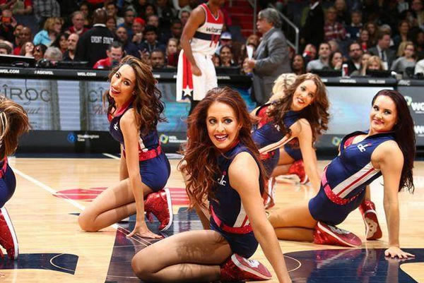 谁能阻止他们？1日晚：34分大胜 CBA卫冕冠军7连胜 5人上双7记三分